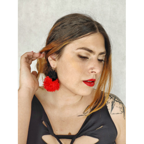 Pendientes pompón rojo